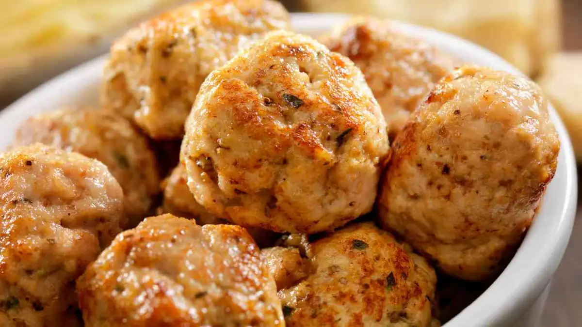 Turn Your Leftovers Into Delicious Meatballs A Game Changing Recipe!